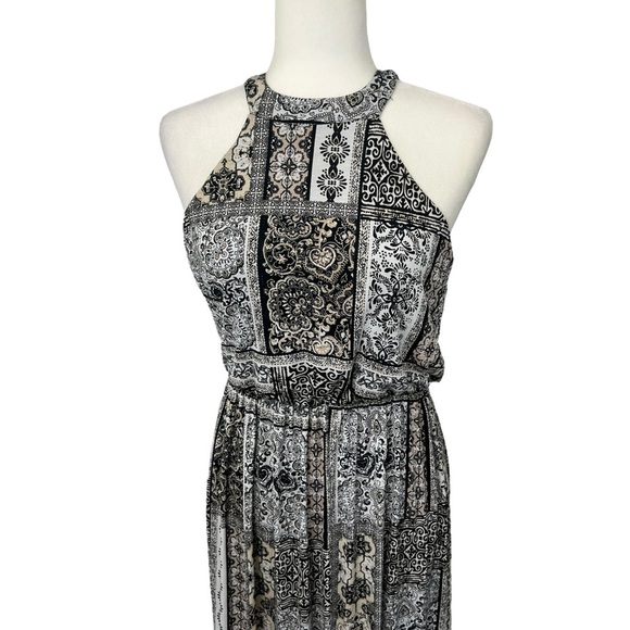 Three Pink Hearts Black and White Halter Maxi Sundress - Picture 2 of 16